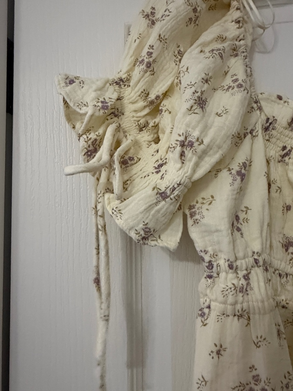 Worth Collective Cream Floral Puff-Sleeve Midi Dress - Picture 3 of 5